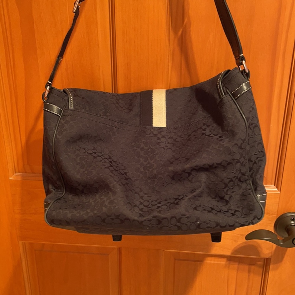 Coach signature fabric messenger bag - Picture 2 of 6